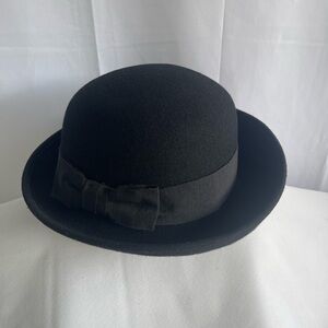 Amanda Smith Black Bowler Hat